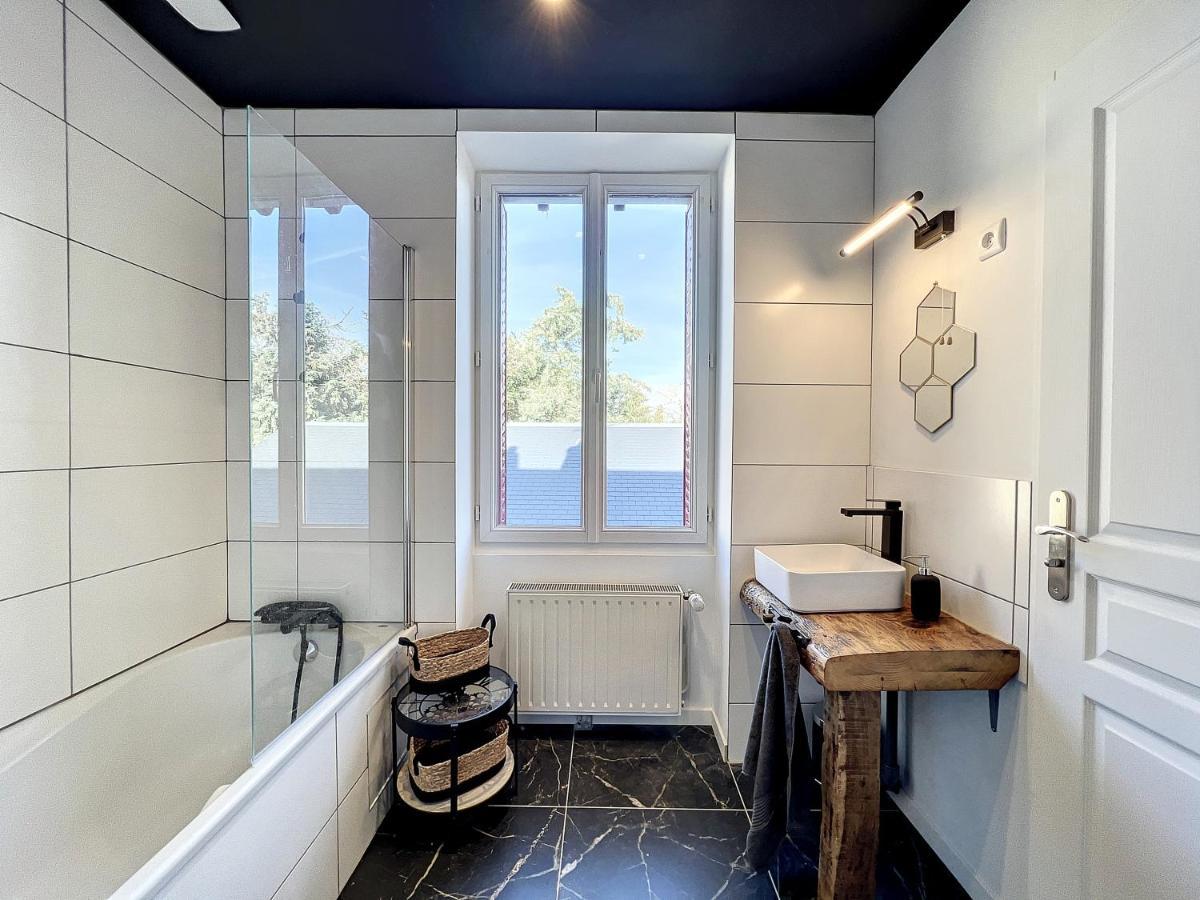 Appart La Manufacture - Maison 1911 - Confort & Prestige Gien Kültér fotó